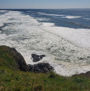 Meet your Posher, Cece